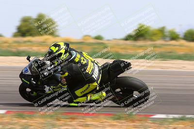 media/Apr-30-2023-CRA (Sun) [[020fcf5d43]]/Race 11-600 Expert Superbike/